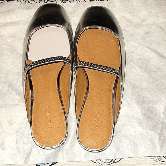 The Greta Ballet Flat Mule in Leather NWT - Picture 8 of 9